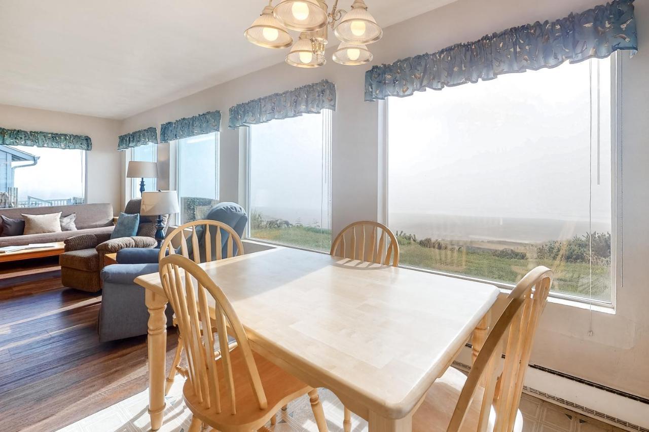 Villa Ocean Vista à Bandon Extérieur photo